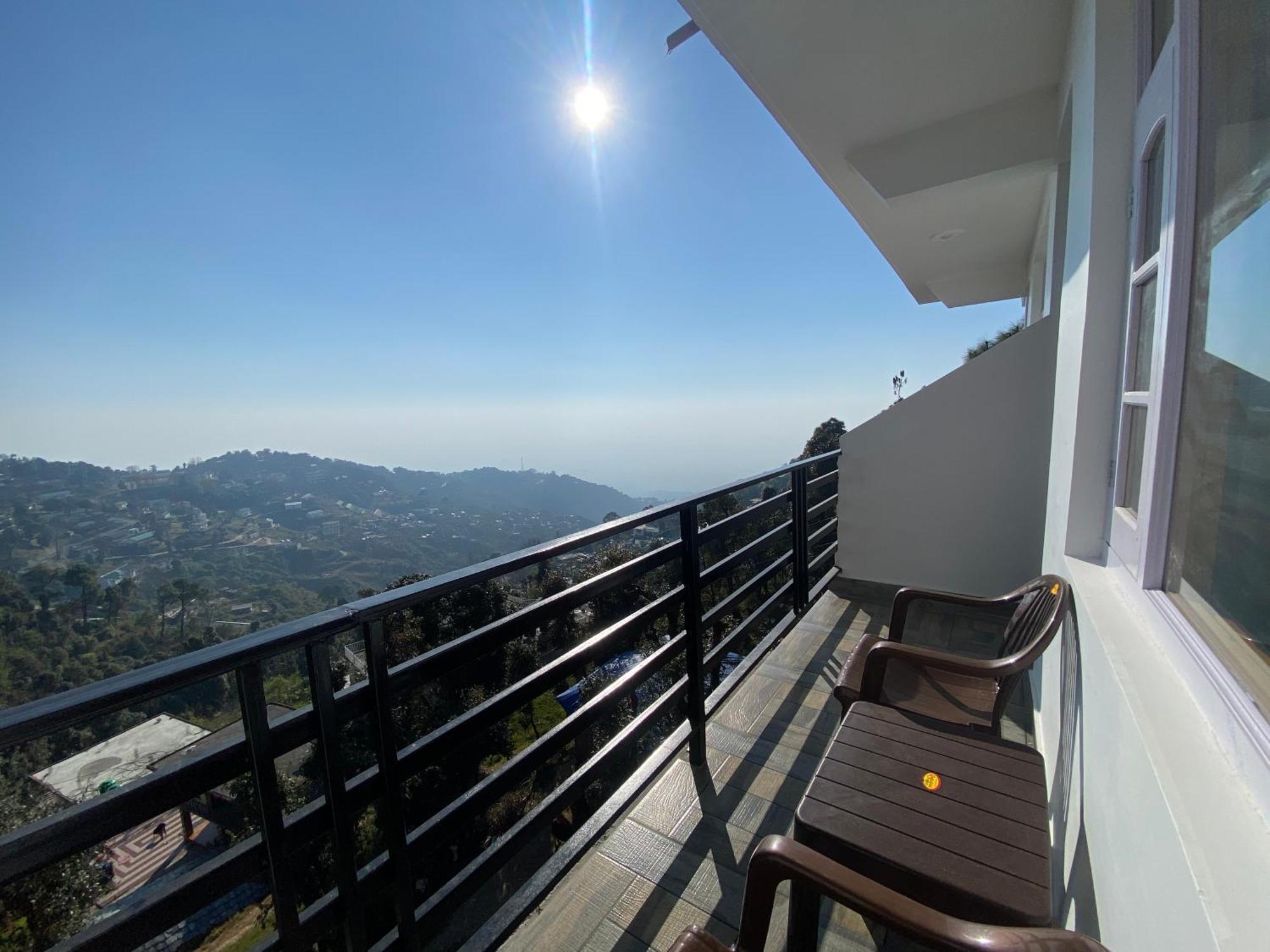 Redeem Cafe & Homestay McLeod Ganj Eksteriør bilde